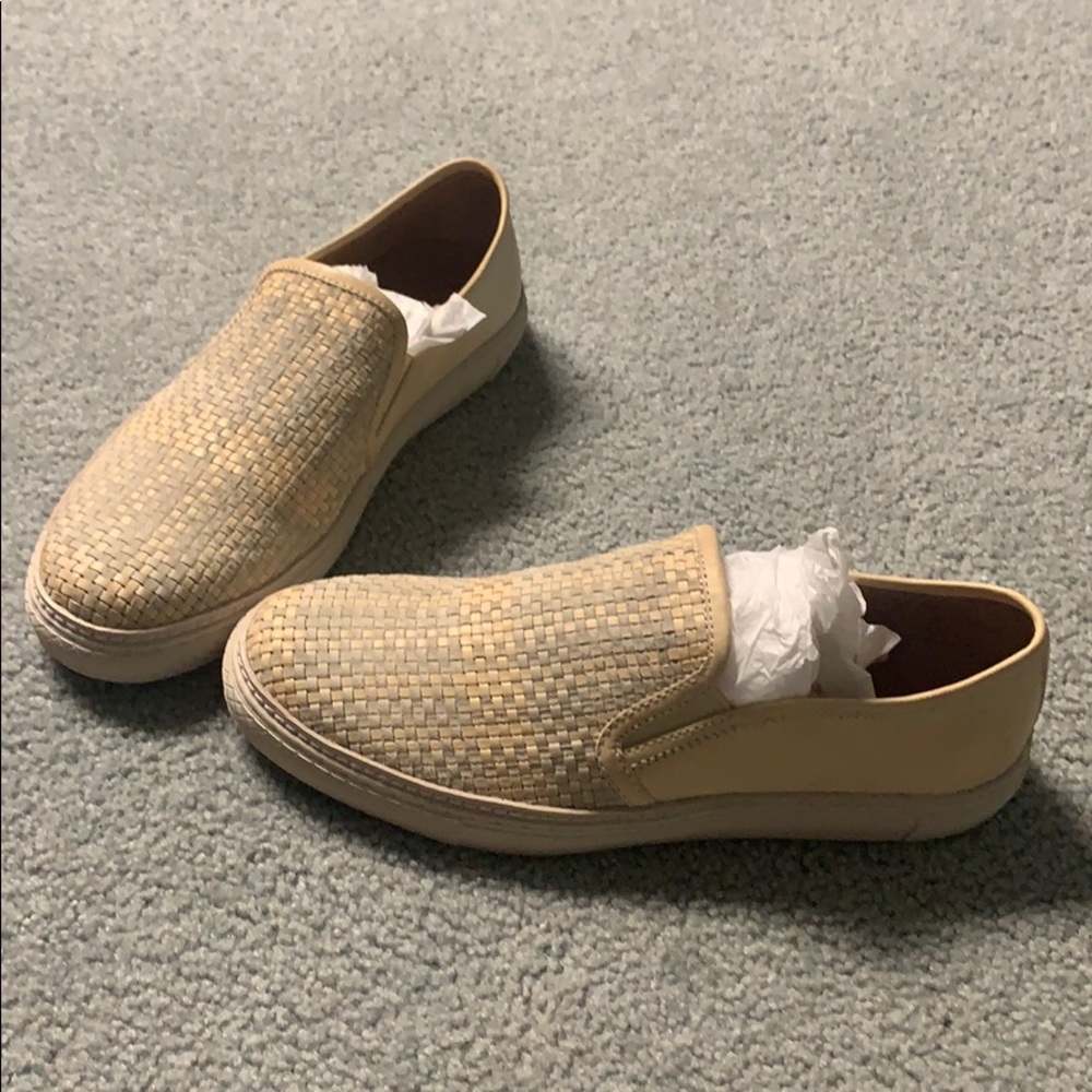 Frye dress shoes. Size 11.5. Never worn